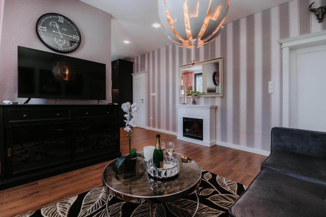 Apartmány Evia clinic Léva Kültér fotó