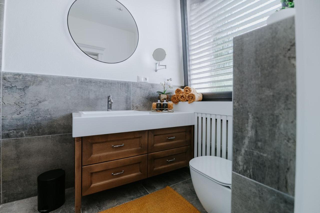 Apartmány Evia clinic Léva Kültér fotó